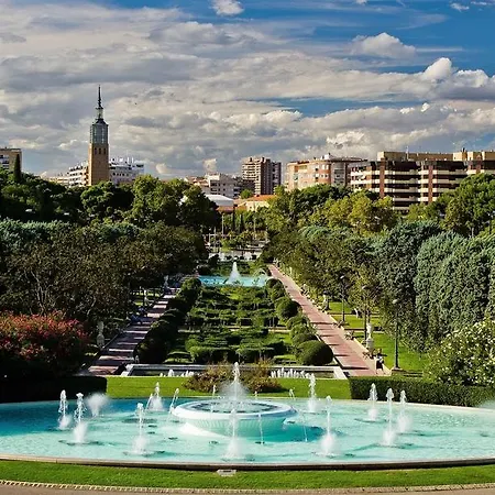 Pension Corona Гостевой дом Сарагоса